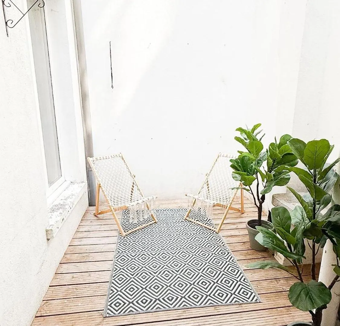 Stylish Home On The Waterfront Near Antwerp Historic Center 0*,  Belgio